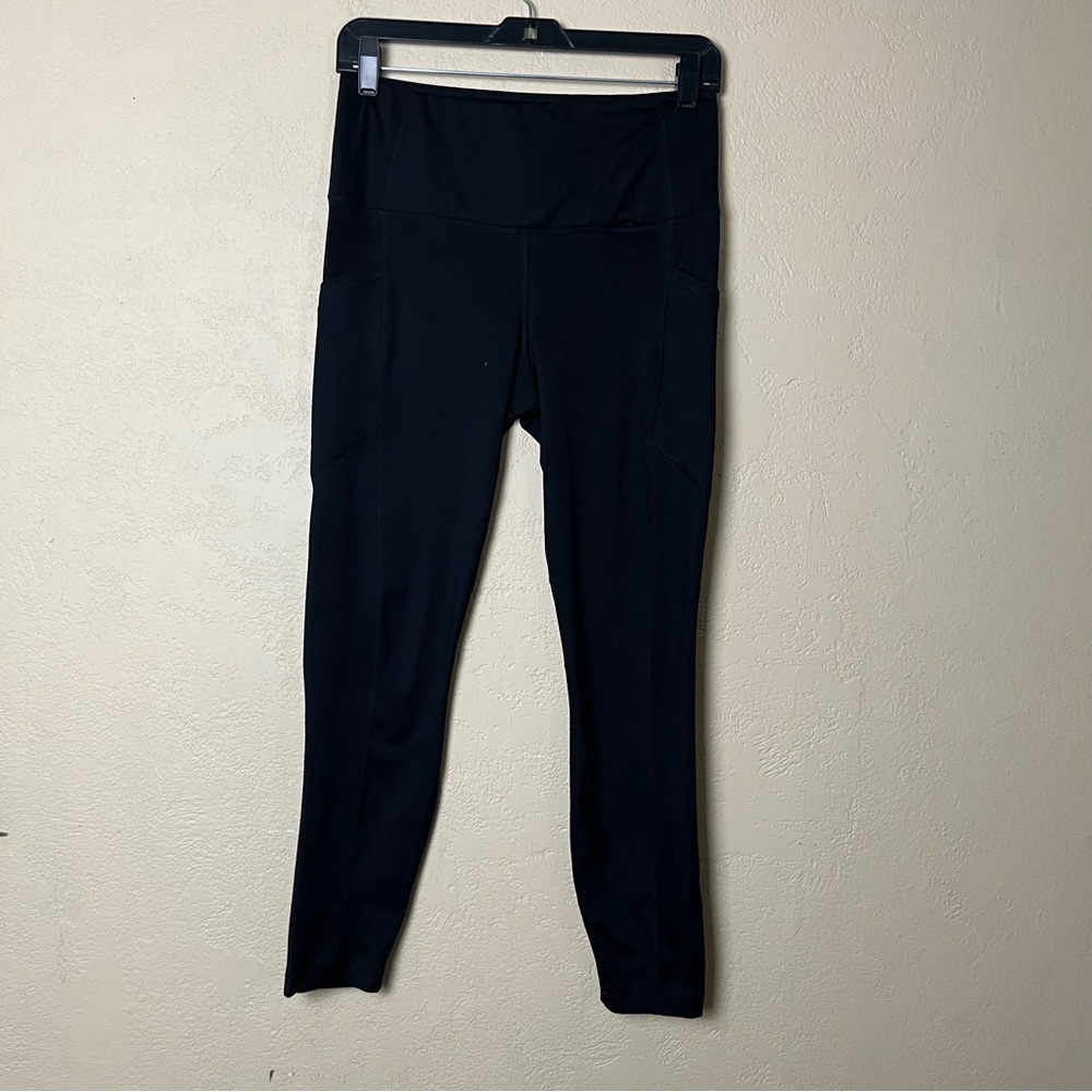 5/$30 Velocity women athletic black leggings‎ size M
